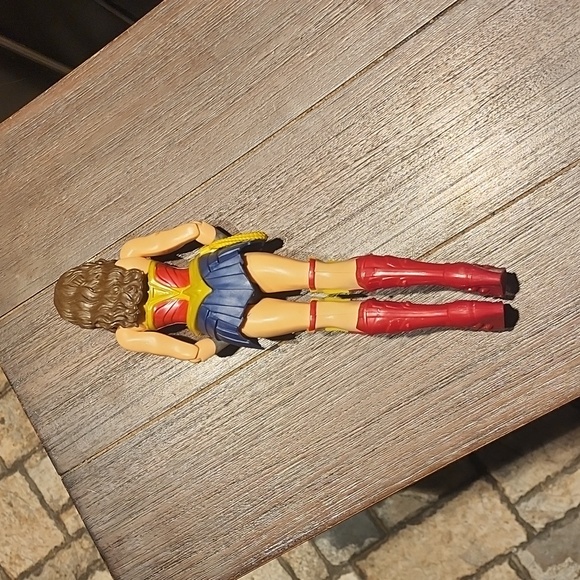 Wonder Women 12 Inch Action Figure Mattel DC Cómics Justice League 2015 - Picture 2 of 3
